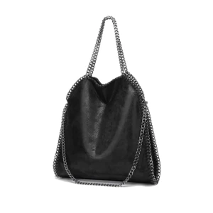 Stella Mcartney väska  - Säljer denna liknande Stella Mcartney väska i storleken L. Priset kan diskuteras! ❣️ det är bara att skriva om frågor och mer bilder