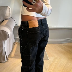 Cargo byxa Filippa K  - Super coola cargo pants från Filippa K! 