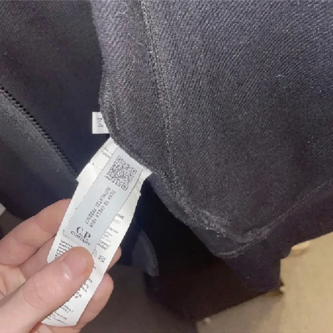 CP company zip hoodie  - 90