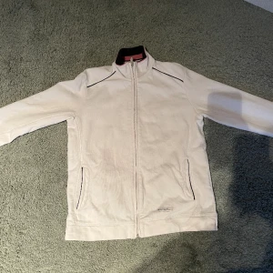 Champion crewneck - Snygg champion crewneck säljs i bra skick