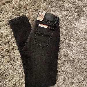 Nudie Jeans - Helt nya nudie jeans i modellen Lean Dean. Storlek w29 l30. Bara att fråga om något undras över eller för fler bilder🚀
