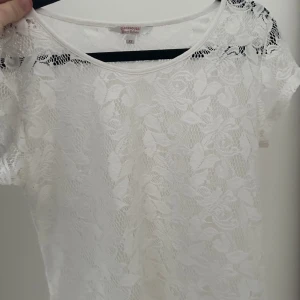 Topp - Bra skick💞 storlek xs men passar S