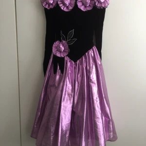 Klänning  - Oanvänd 