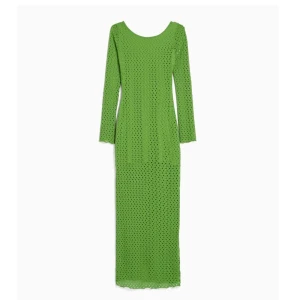 Klänning från Bershka  - Säljer nu denna vackra klänning från Bershka💕 Aldrig använd prislapp sitter kvar 