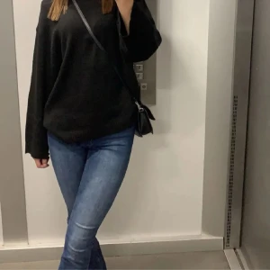 Jeans - Midwaist jeans från Only som tyvärr blivit för små:(