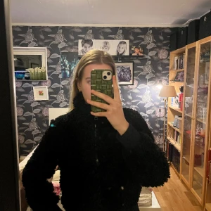 Zara jacka 119kr - Zara jacka använd 1 gång. Nypris 399. Strl S.