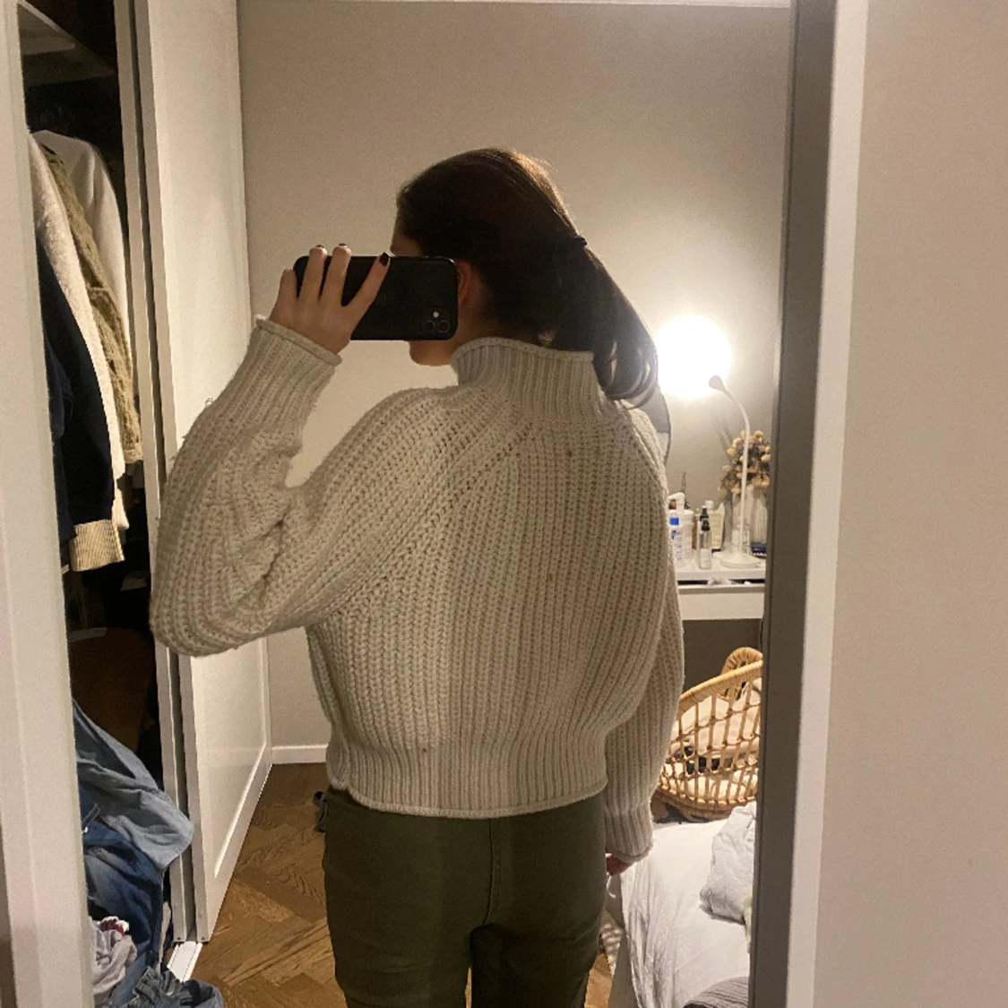 Vit stickad tröja - 91