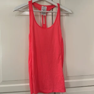 Träningslinne  - Oanvänt träningslinne i storlek Xs.