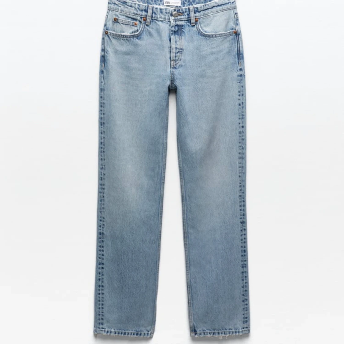 Mid rise jeans!