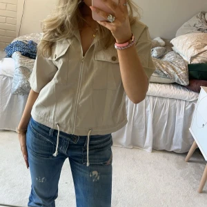 T-shirt - Fin och passar till sommaren!❤️🫶🏼sista bilden är lånad