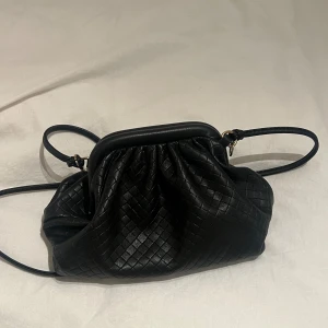 Väska  - Svart väska 