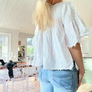 Söt blus  - Super fin blus som inte kommer till användning 💗pris kan diskuteras 