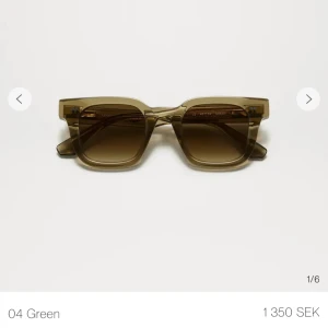 Chimi 04 - Solglasögon från chimi i modellen 04 och färgen grön, väldigt sparsamt använda! Skickas i sina orginialförpackningar. Kontakta om du har några frågor, pris kan diskuteras💚