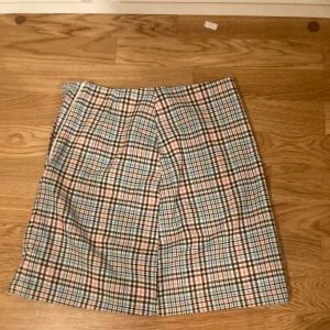 Monki plaid multi colour top - MIDI skirt multi colored plaid worn 1 time