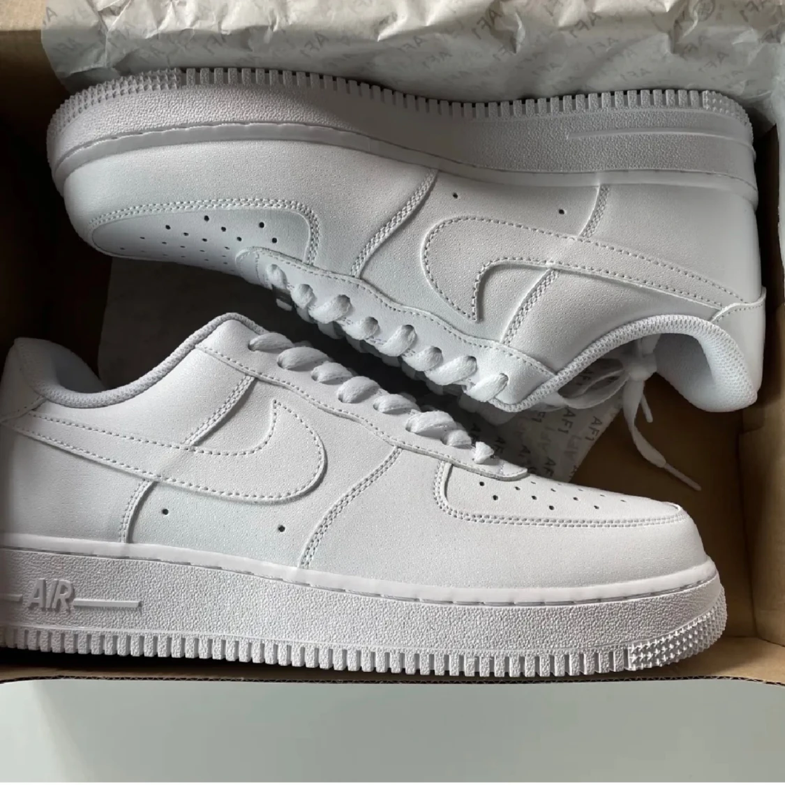 Nike Air Force 1’s - 90