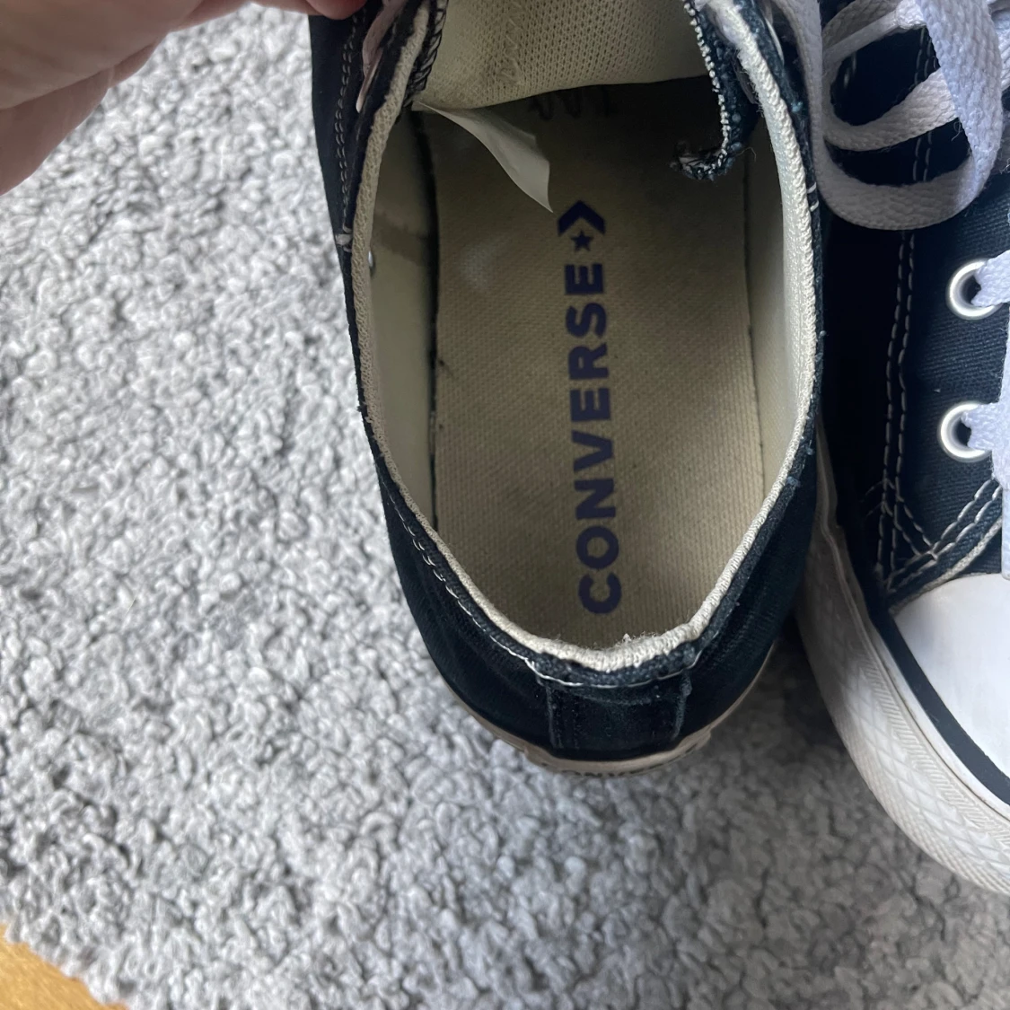 Svarta convers med hög sula - 93