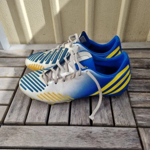 Adidas predator - Adidas predator 2012. Skorna är i bra skick. Är använd. 