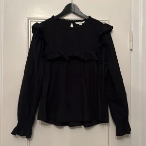 Blus - Söt blus från Hm i storlek M