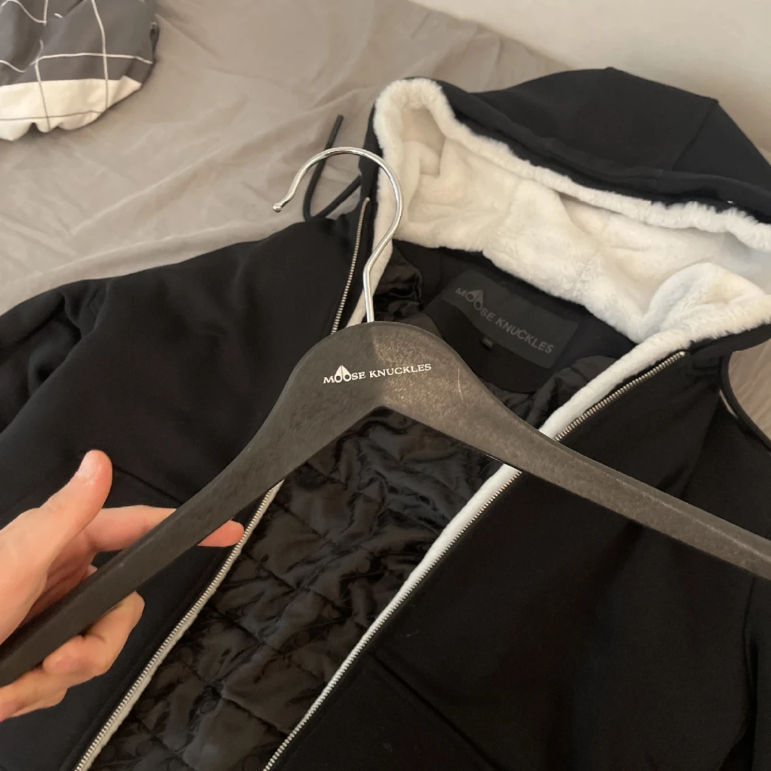 Moose Knuckles Bunny - 93