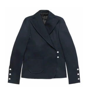H&M Studio - Jätte snygg H&M studio kavaj från ss2018 kollektionen. Är i storlek 38, säljer för 450kr+ frakt 