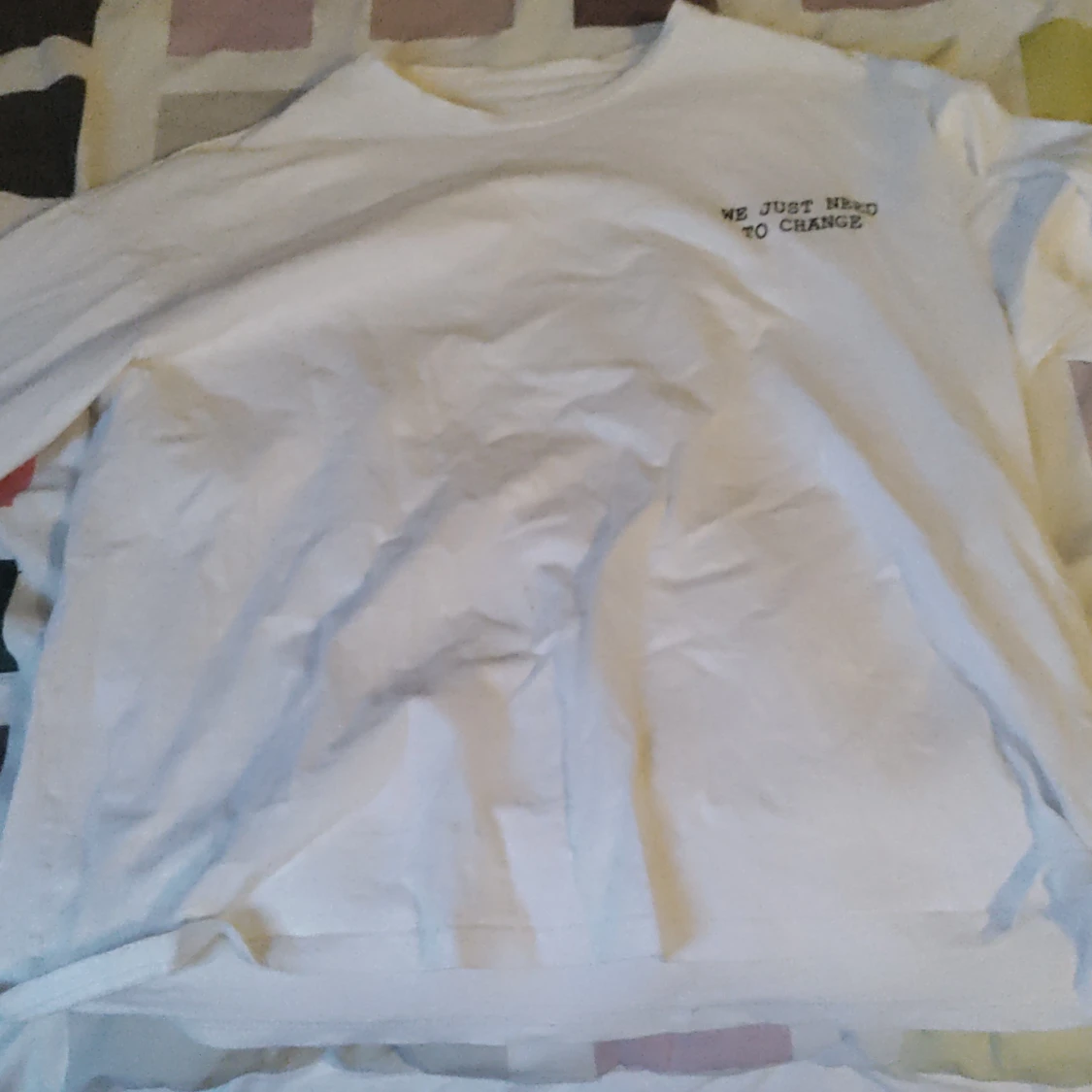 en vit tröja från dazy💗