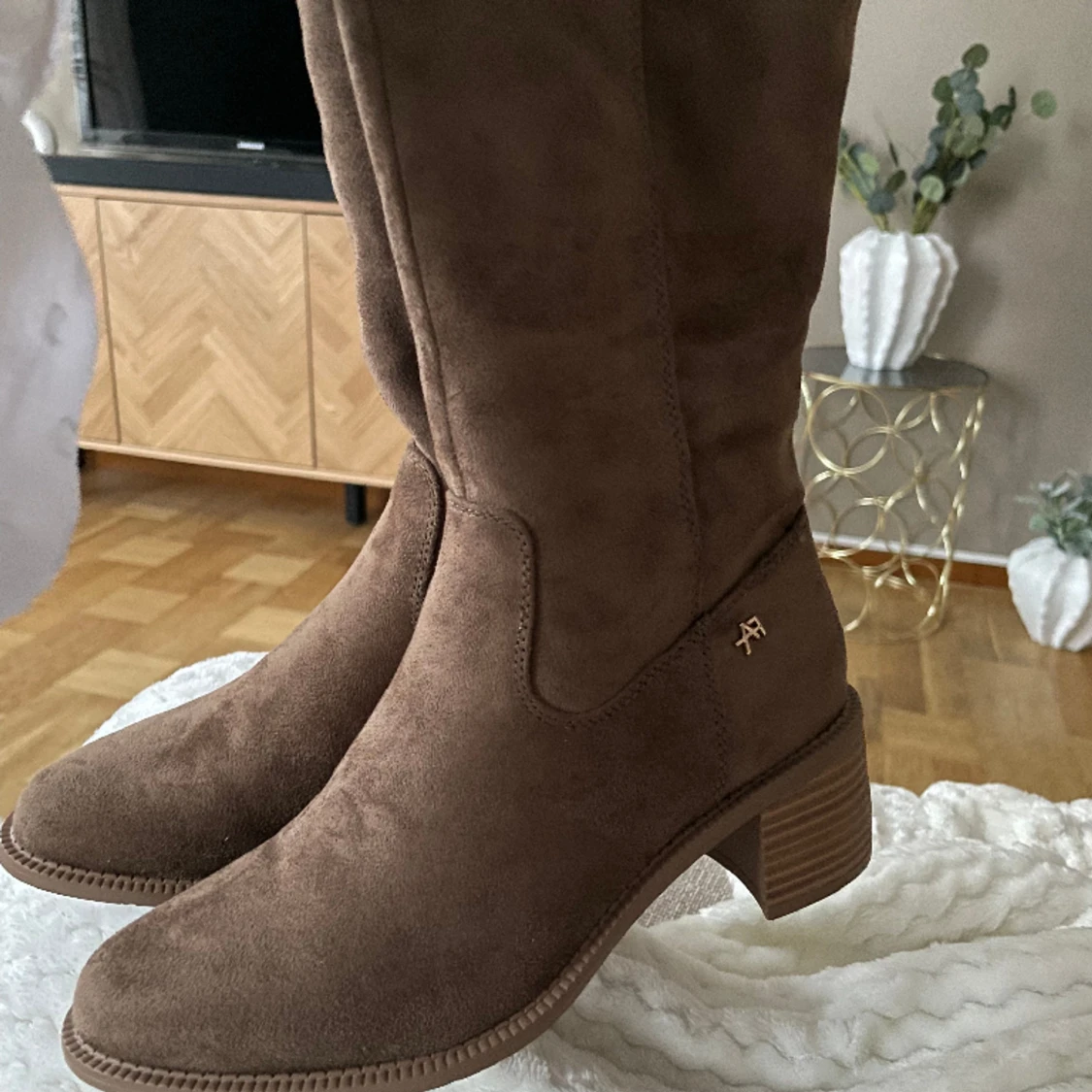 Overknee stövlar. - 90