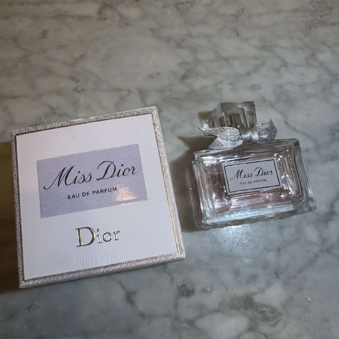 Miss dior parfym  - 90