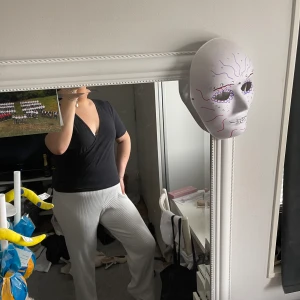 Mjukisbyxor  - Snygga mjukisbyxor, super sköna och snygga. Ribbade och inte använda då dem inte passar. Från lager 157 med bra passform