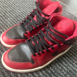 Nike sneakers stlk 42,5 - Fint skick, sparsamt använda 