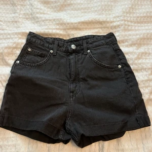 Shorts H&M - Short från hm st S, 70kr