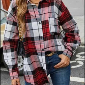 Skjorta - Stl L och en i XL Nya 