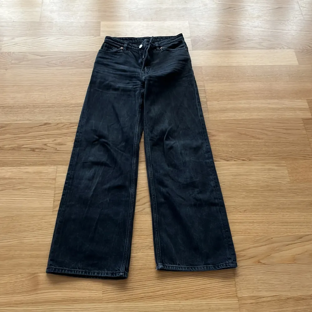 L32 w26. Jeans & Byxor.