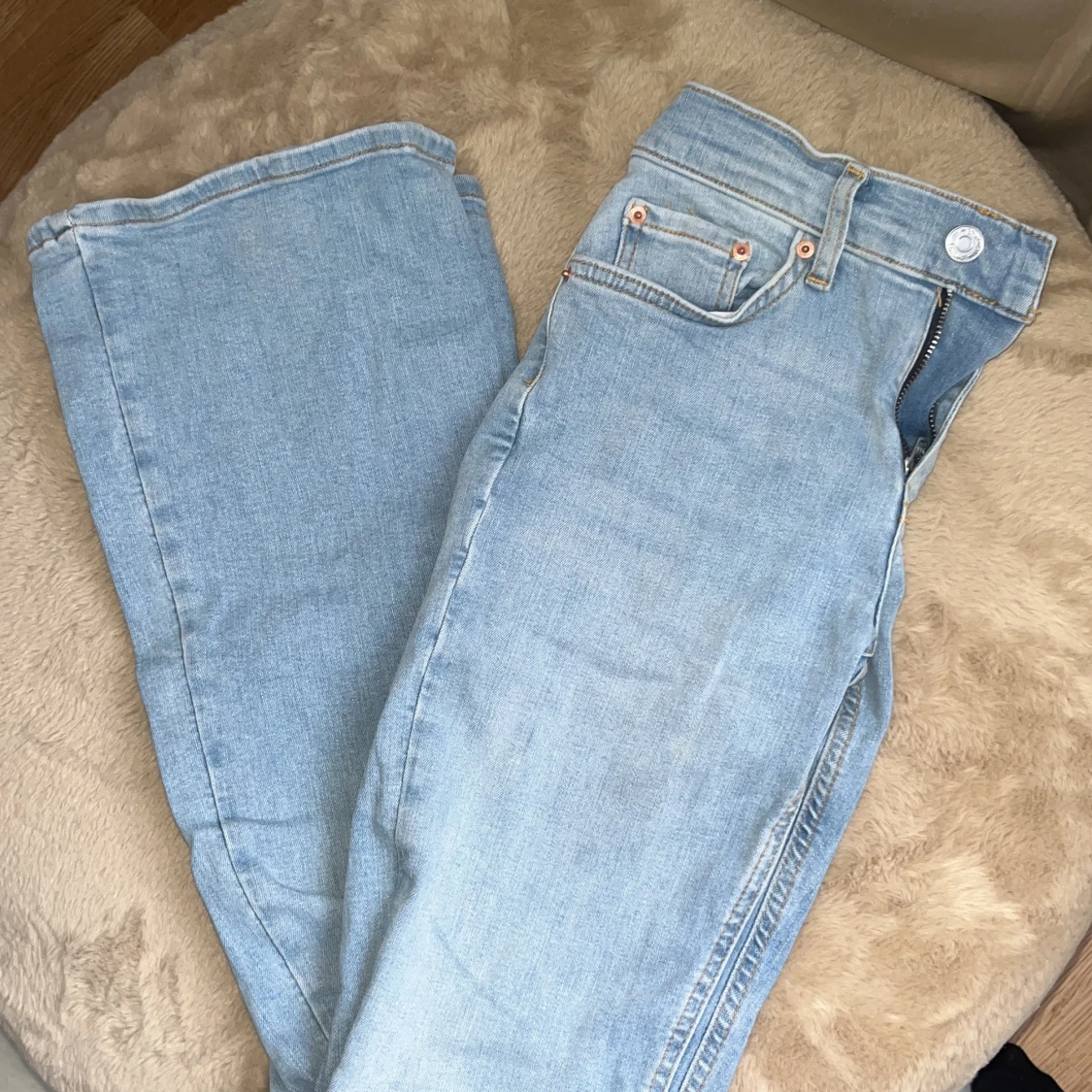 Utsvängda Jeans - 90