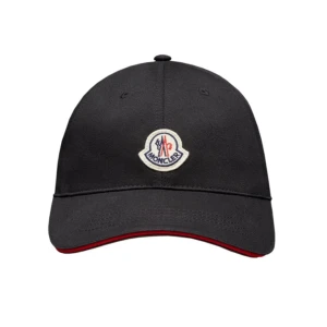 Moncler keps - Moncler keps typ helt ny, Inga fläckar eller märken. Moncler påsen finns med och kvitto.