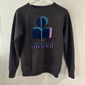 Sweatshirt från isabel Marant  - Sweatshirt från isabel Marant köpes på Plick i Göstas men har inte kommit till så mycket användning så säljer vidare istället