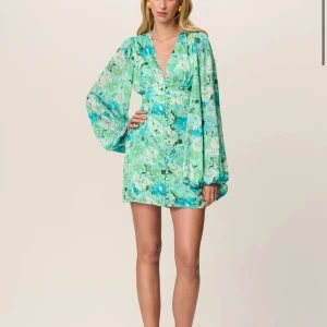 Adoore klänning - Helt nya adoore klänningar med lapparna kvar (endast testad) 🥰