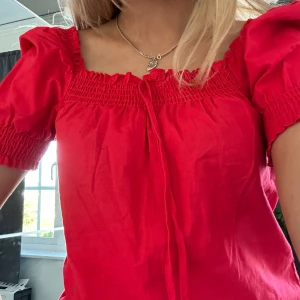 TOPP ❤️ - Topp från hm, storlek xs bra skick