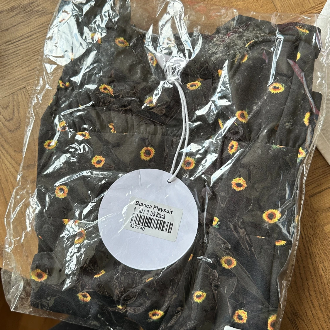 Jumpsuit med solrosor - 93