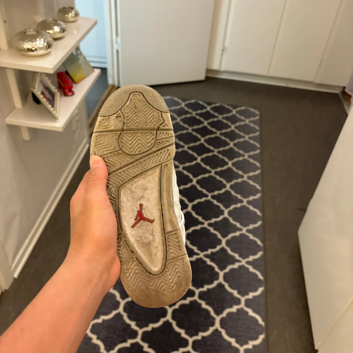 JORDAN 4s oreos  - 92