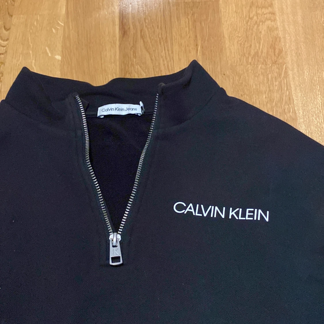 Calvin klein zip
