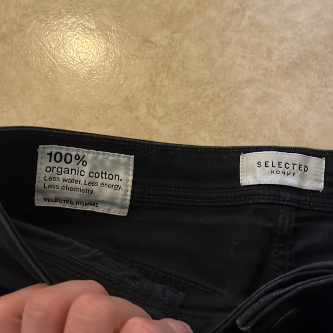 Selected shorts  - 90