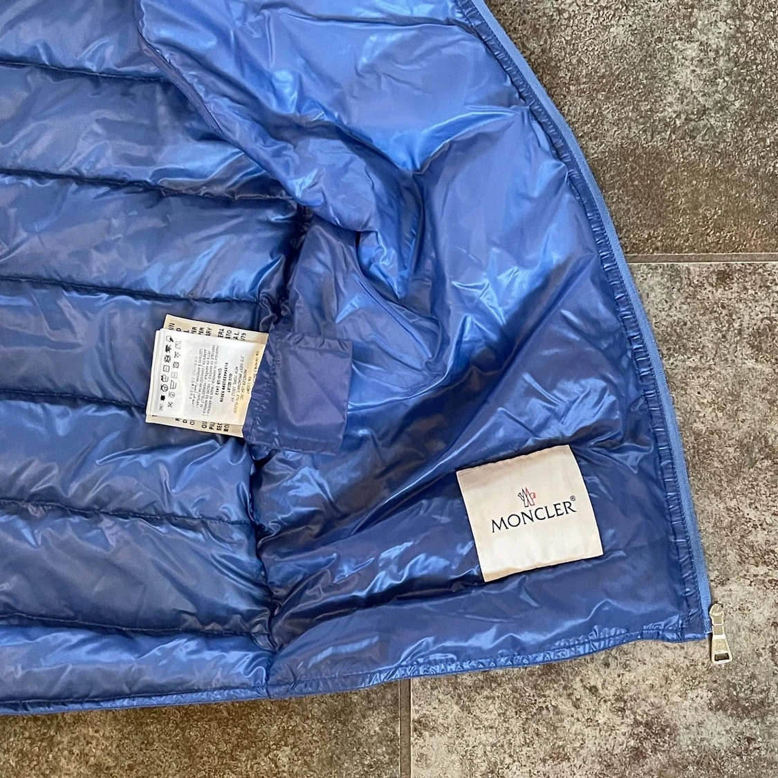 Moncler väst gui - 90