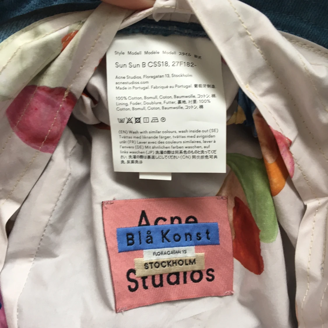 Acne buckethat  - 90