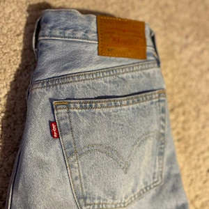 Levis Jeans 501 - Modell 501 W27 L28. Gott skick. Använt få gånger.