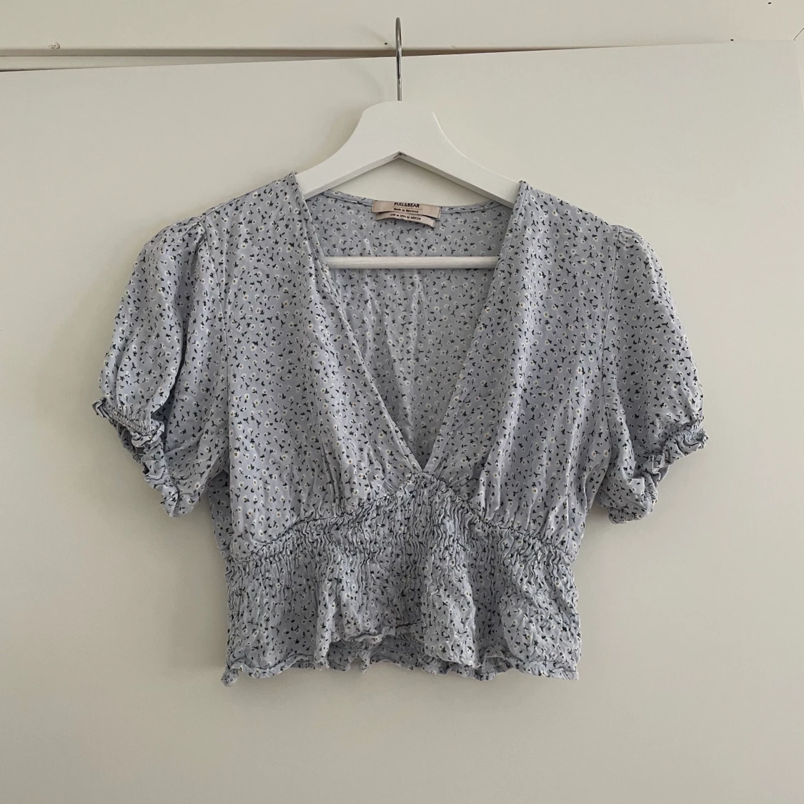 Ljusblå topp från Pull & Bear - 90