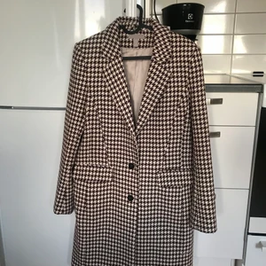 Rutig kappa - Fin kappa som knappt är använd 