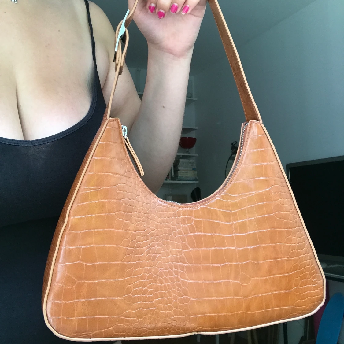 Brun väska från monki - 91