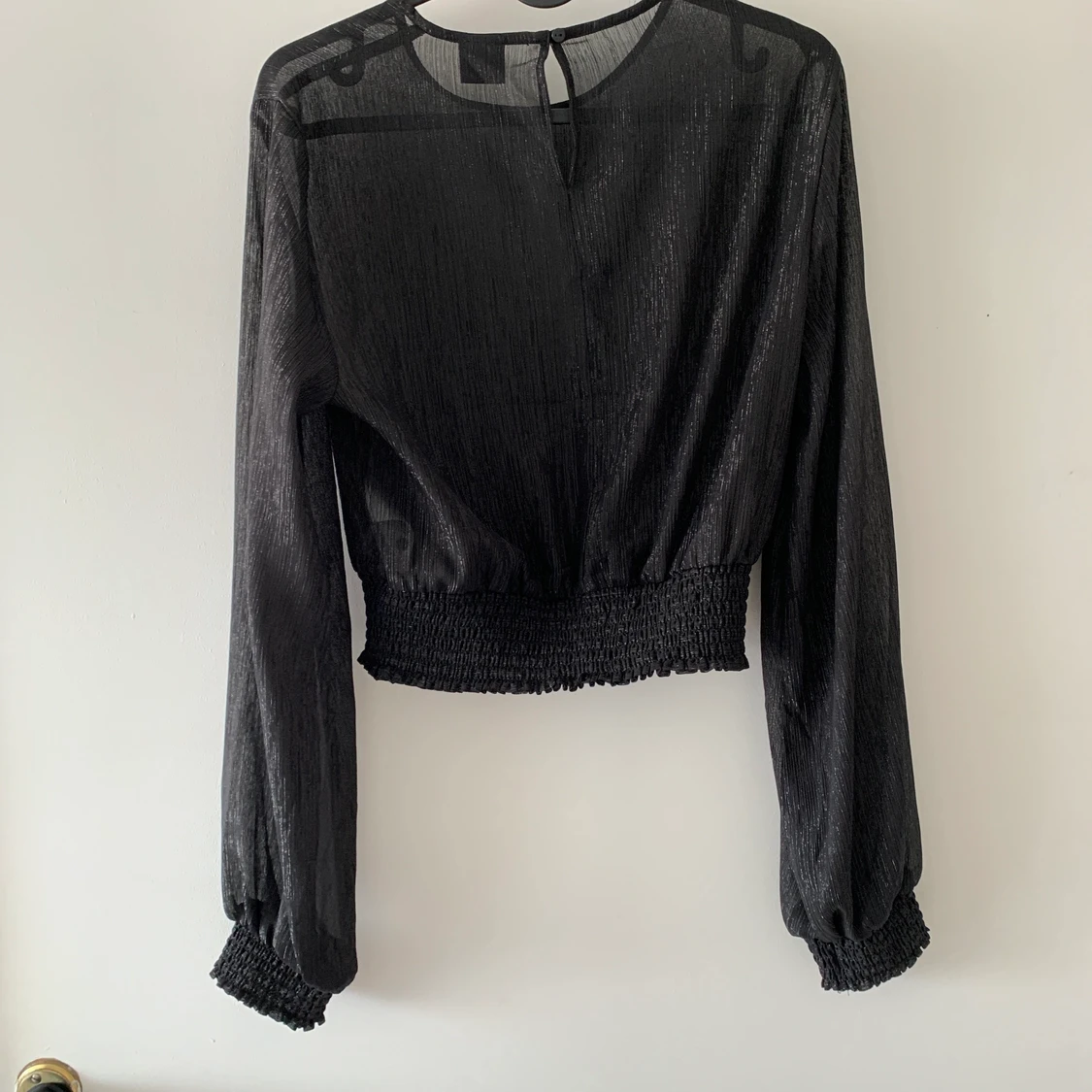 Blus från Gina tricot  - 90