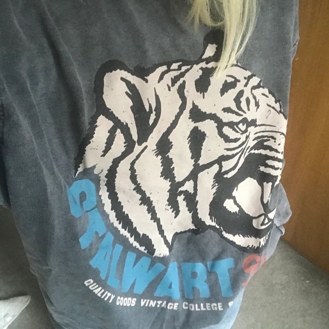 Jättecool tröja från pieces  - 90