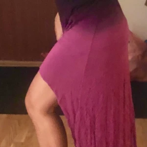 Ny strandklönni g från Stadium stl xs  - Superfin strandklänning från Stadium. Stl xs men mer som en S. Jätteskönt material och fin passform. Helt Ny.